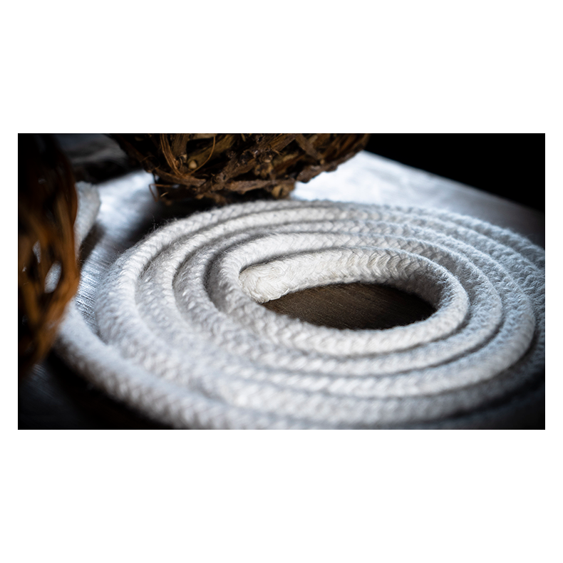 ROPE ULTRA WHITE 25 ft. (CORELESS) by Murphy's Magic Supplies 