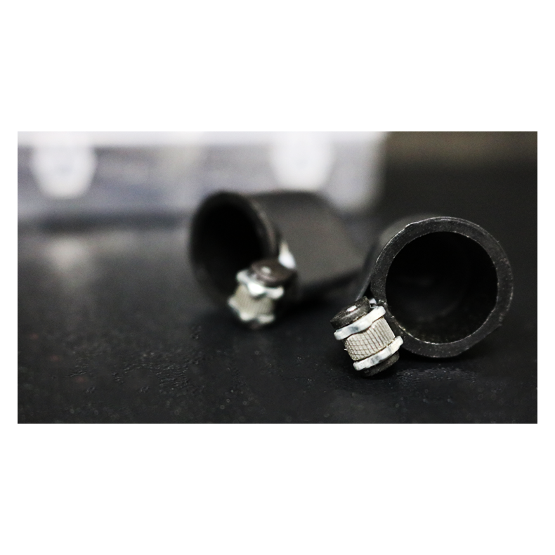 SPARKLE (PAIR) by Uday