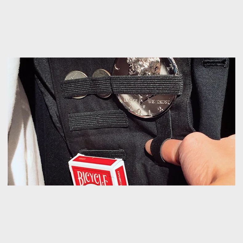 Portable Servante by Milo &amp; Bacon Magic 