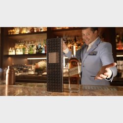 THE APPEARING BOTTLE - George Iglesias