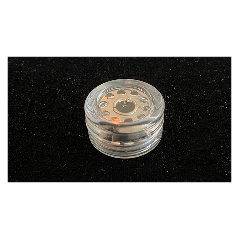 Super Elastic Invisible Thread by Alan Wong