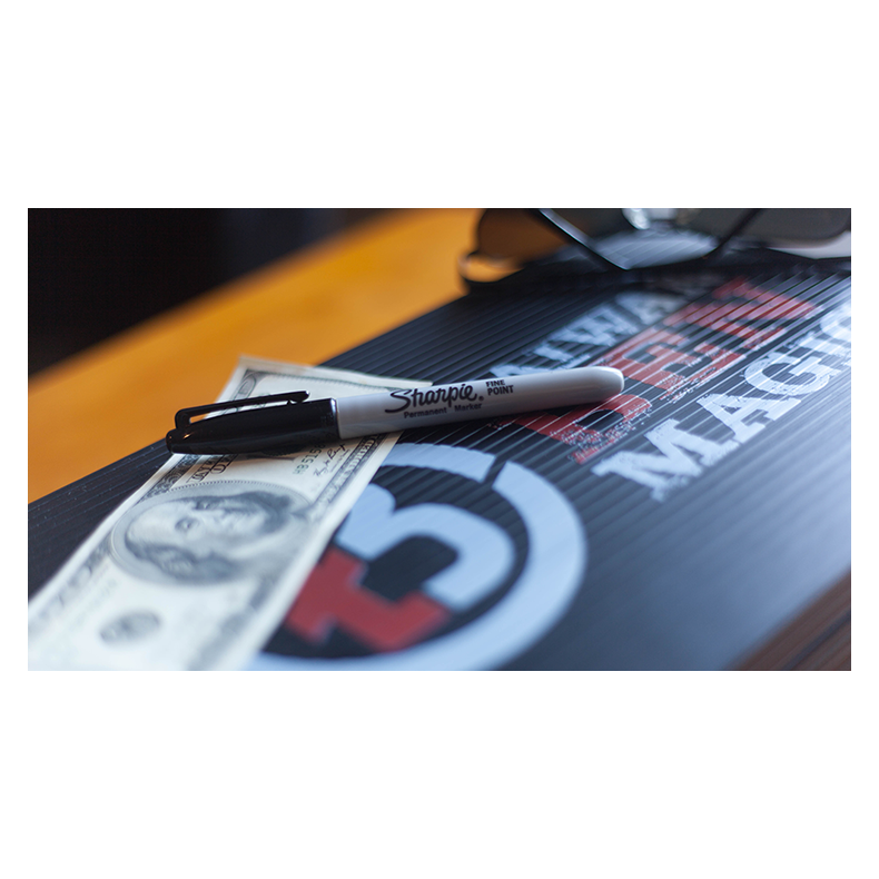 Sharp Shot by Taiwan Ben 