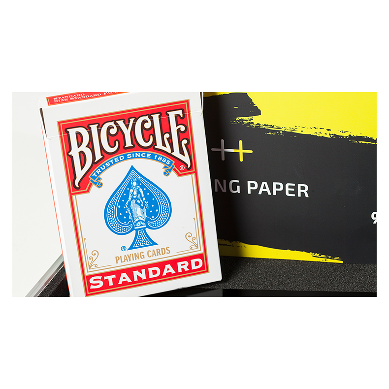 Cardiographic Stage Electronic by Martin Lewis &amp; Joo Miranda