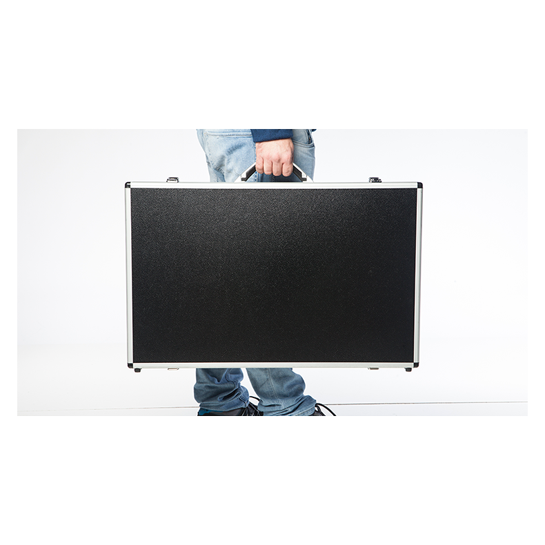 Cardiographic Stage Electronic by Martin Lewis &amp; Joo Miranda