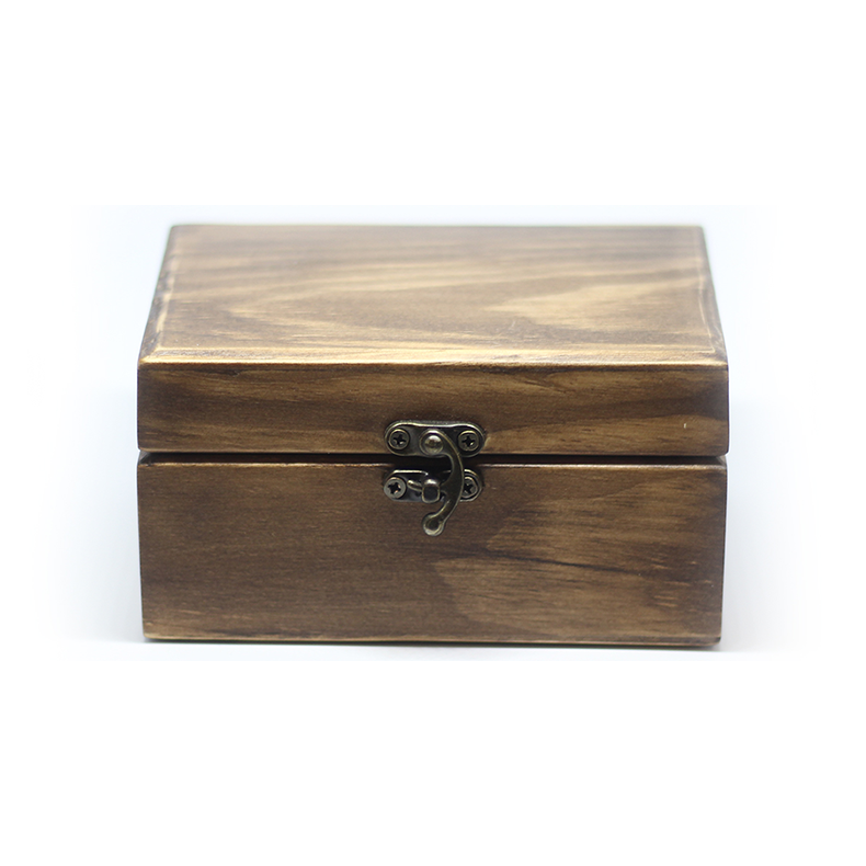 Haunted Box (Deluxe) by Joo Miranda 