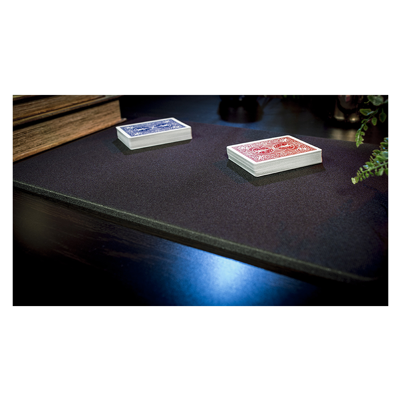 Deluxe Close-Up Pad 11X16 (Black)