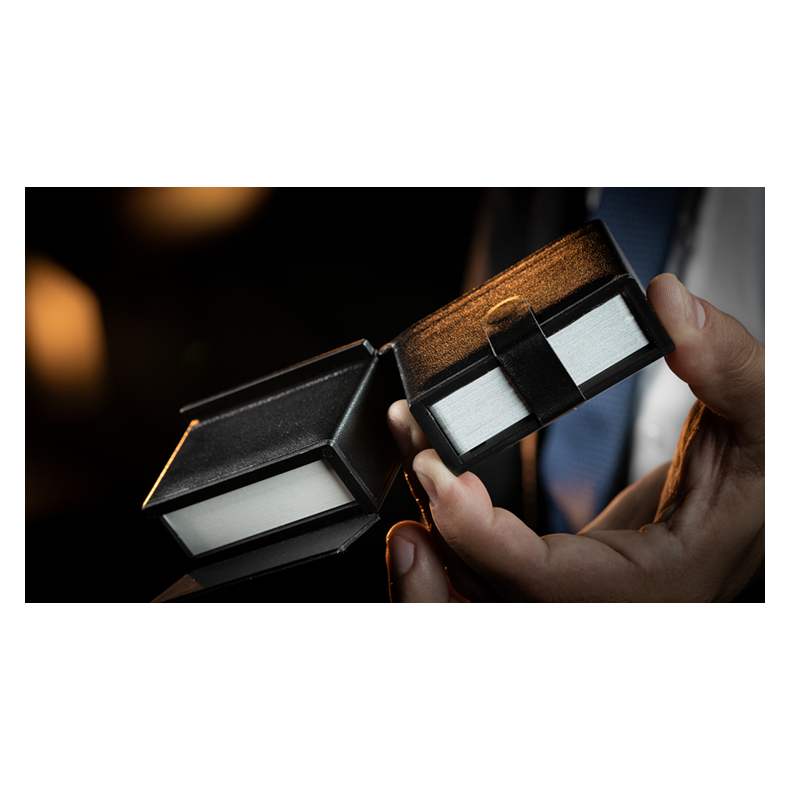 Demi Deck by Angelo Carbone