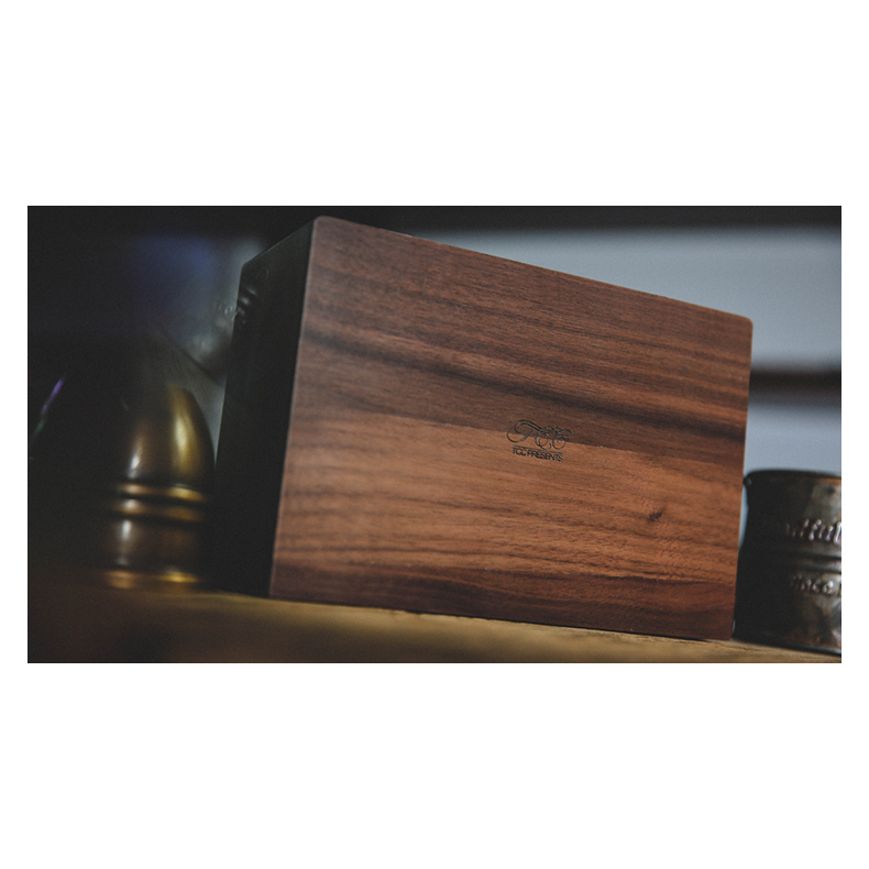 Wooden Playing Cards Cabinet (15 Deck Case) by TCC