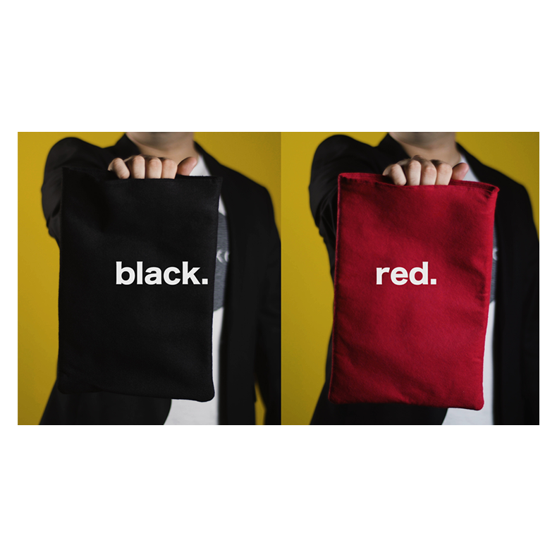 Invisibag by Joao Miranda and Rafael Baltresca