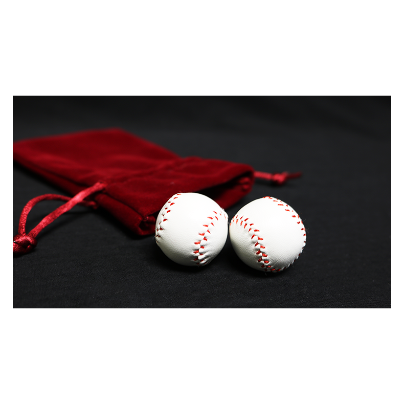 Strong Chop Cup Balls White Leather (Set of 2) by Leo Smetsers