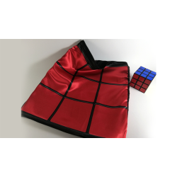 Qubik's Quick Change Bag by Lee Alex