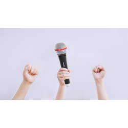 Microphone (Giggle Stick) by JL Magic