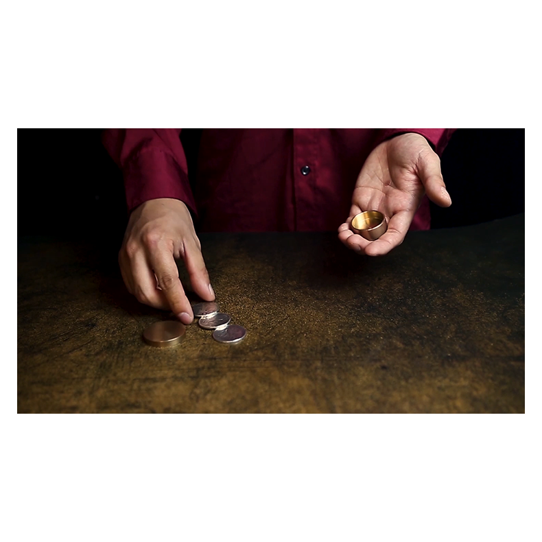 ECHO BOX by Menzi Magic