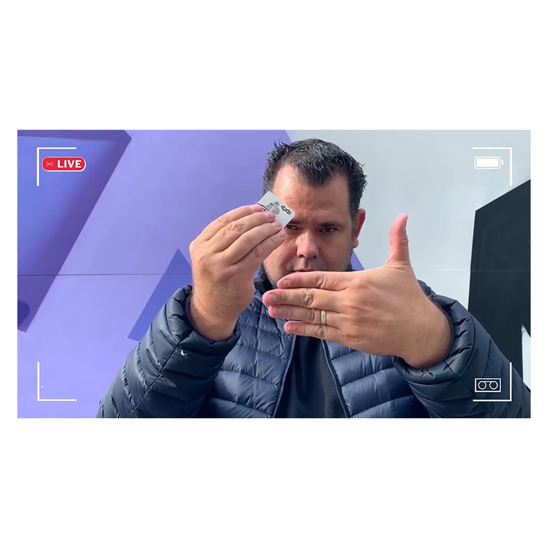 AUTOREVERSE 2.0 by Mickael Chatelain