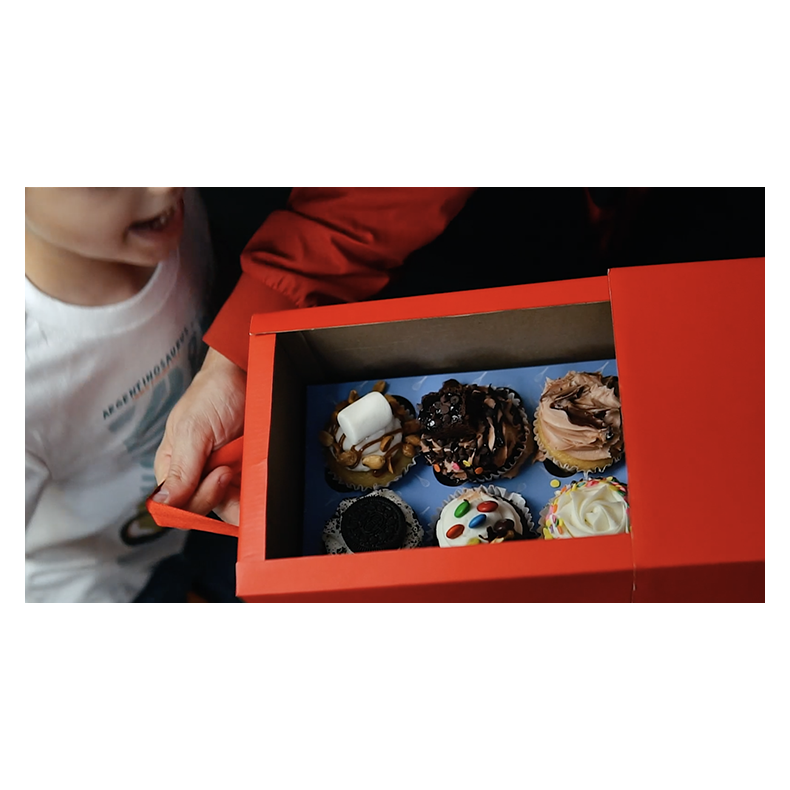 MAGIC BOX RED Medium by George Iglesias and Twister Magic