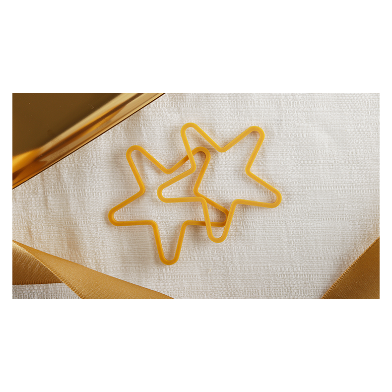 LUCKY STAR by Hanson Chien