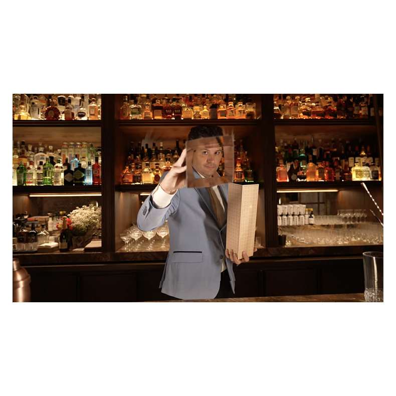 THE APPEARING BOTTLE - George Iglesias