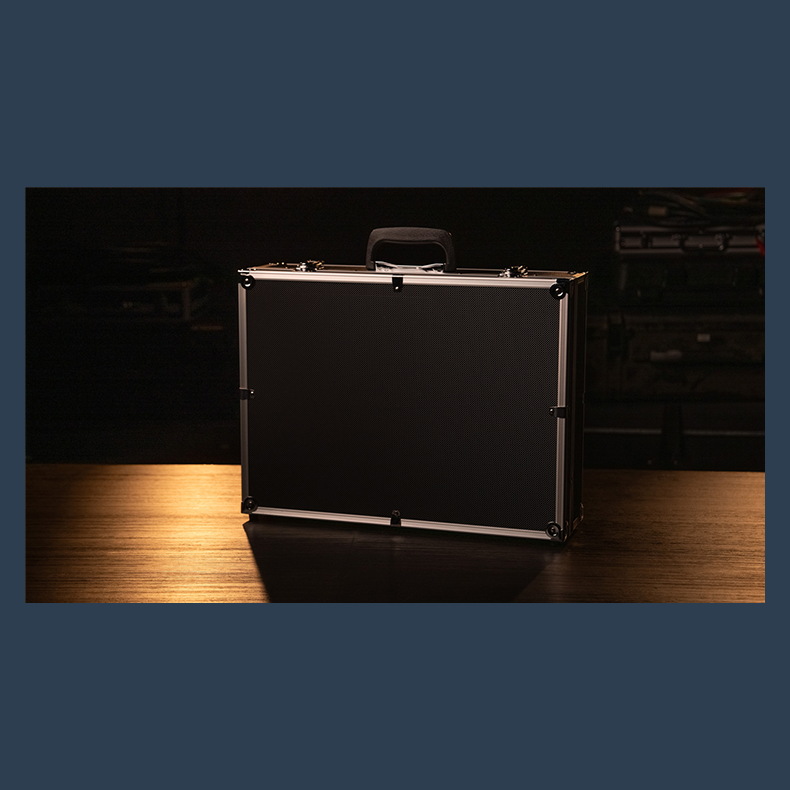 MAGICIANS BRIEFCASE TABLE by Murphy's Magic
