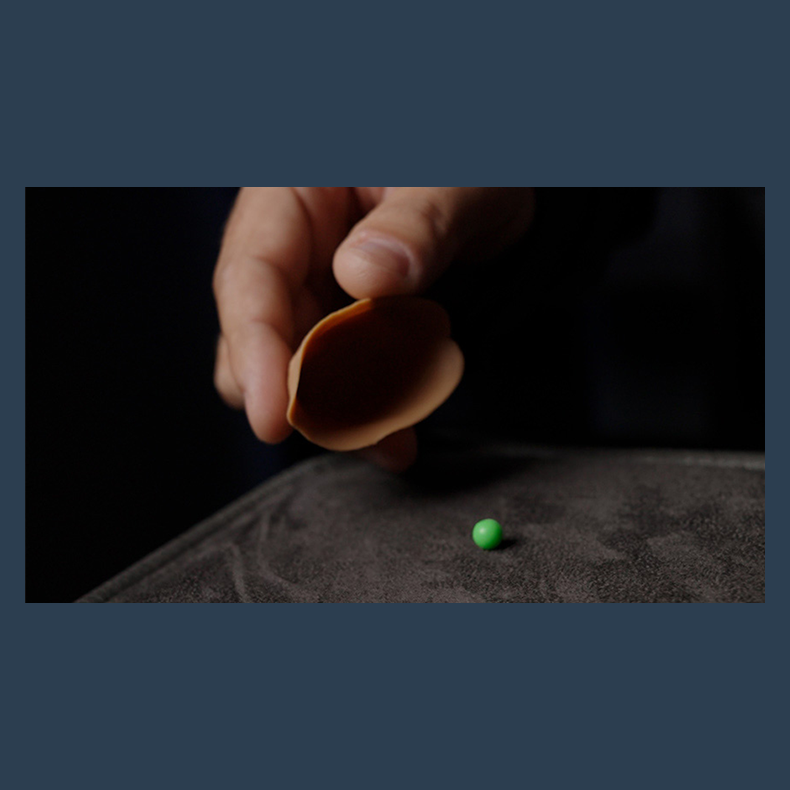 THE GAMBLER / THREE SHELL GAME by Apprentice Magic