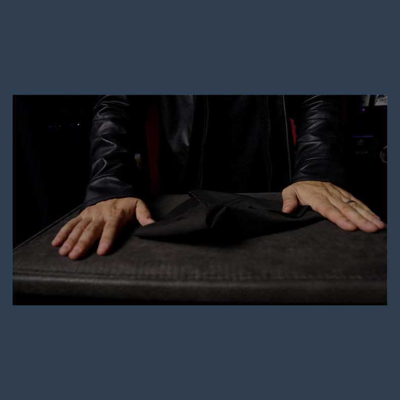 HAUNTED HANDKERCHIEF by Apprentice Magic