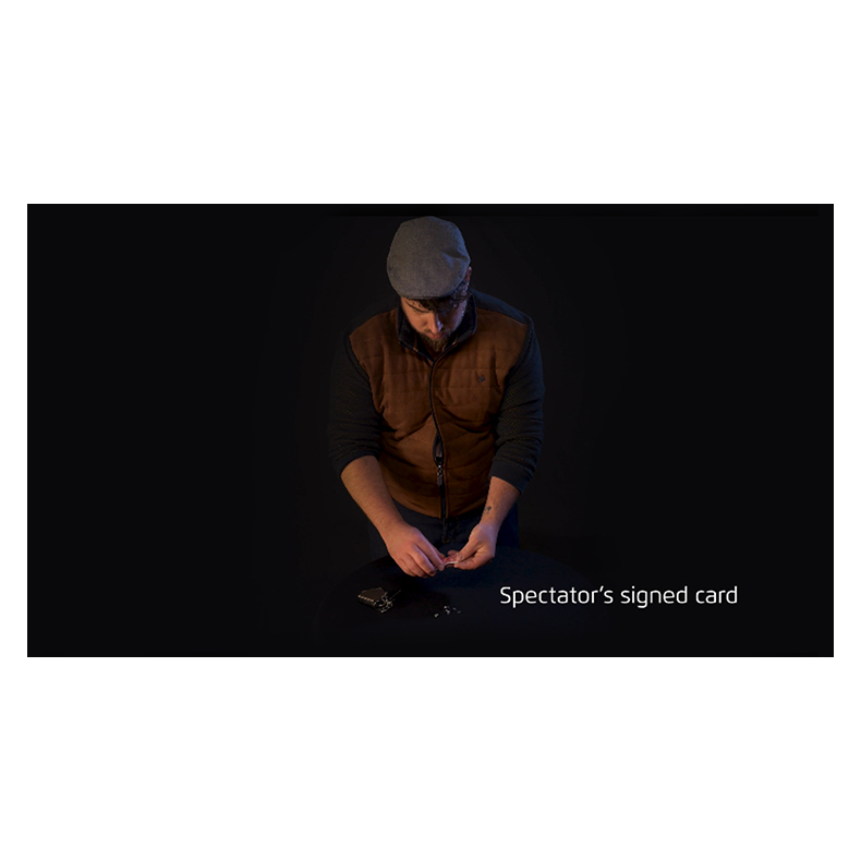 Vitrine Red by Alexis Touchard