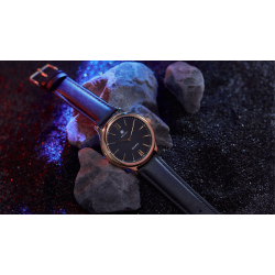 IARVEL WATCH (Gold Watchcase Black Dial) by Iarvel Magic and Bluether Magic