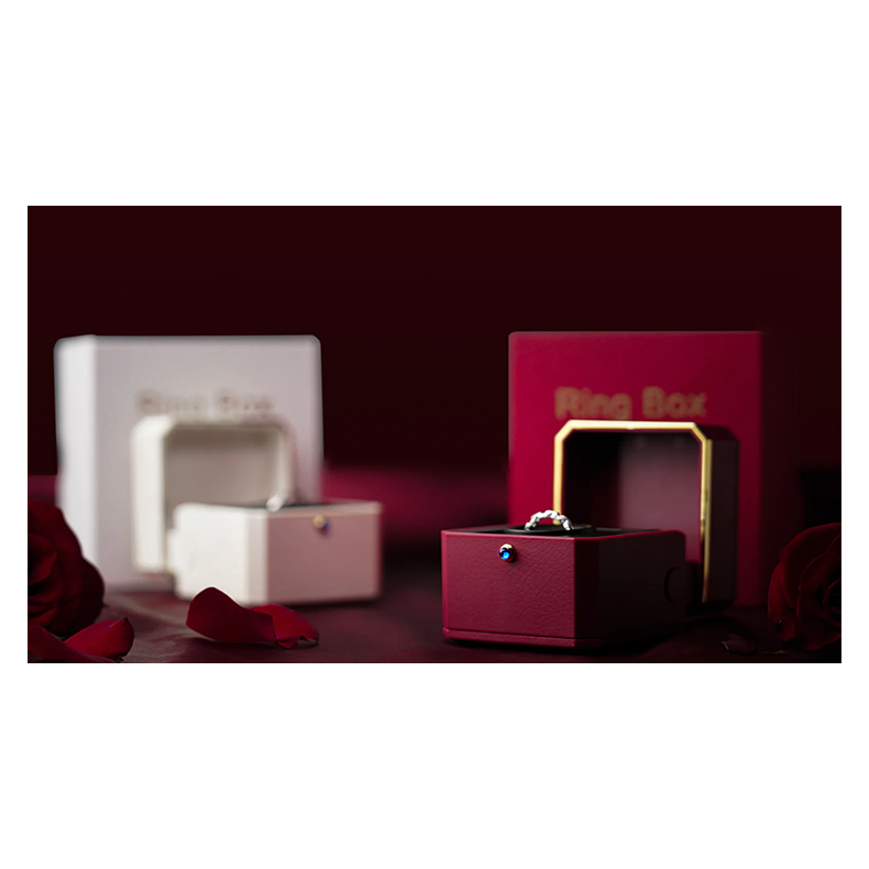Magic Ring Box (Red) by TCC 
