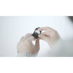 Paradox Button by Julio Montoro and Ultrabello