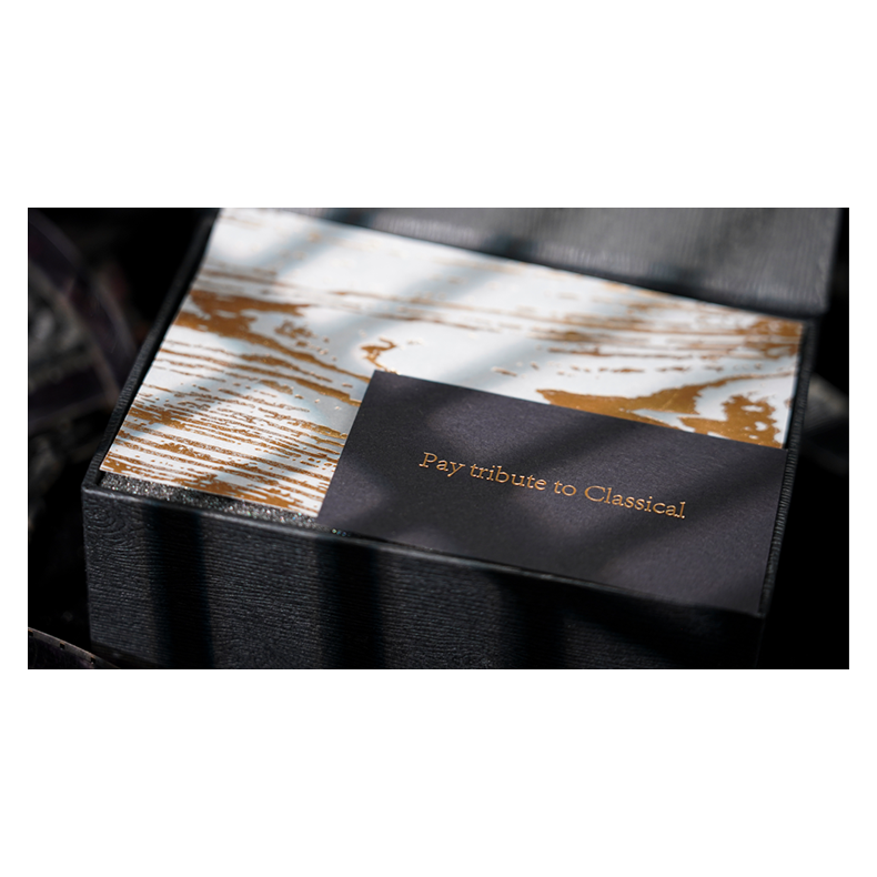 Classicho Hearken Dice by TCC