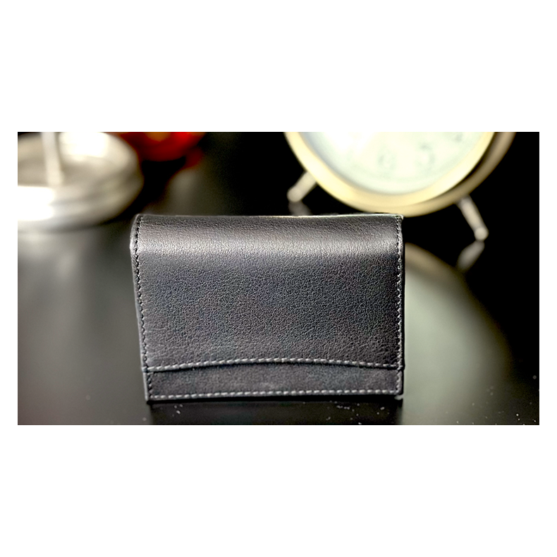 The Lookout Wallet 2.0 by Paul Carnazzo