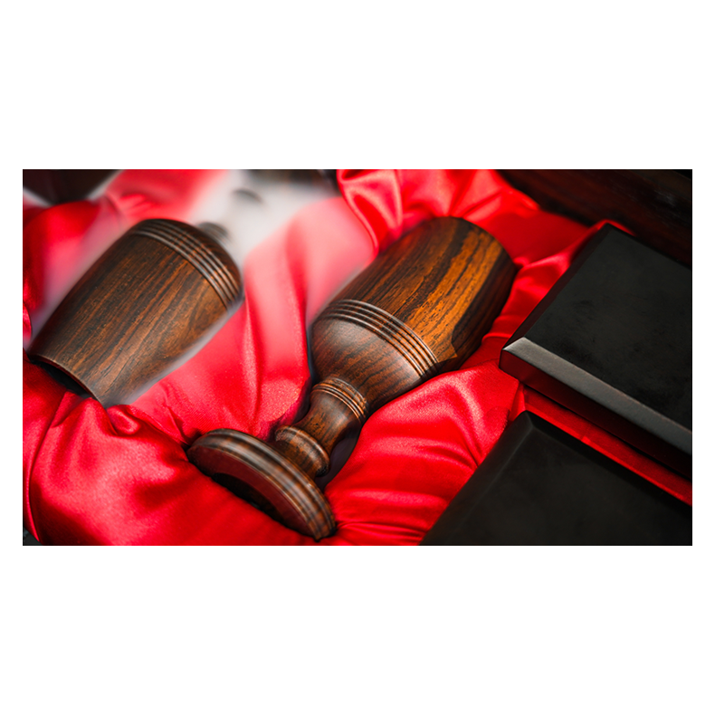 Classicho Display Case by TCC Magic