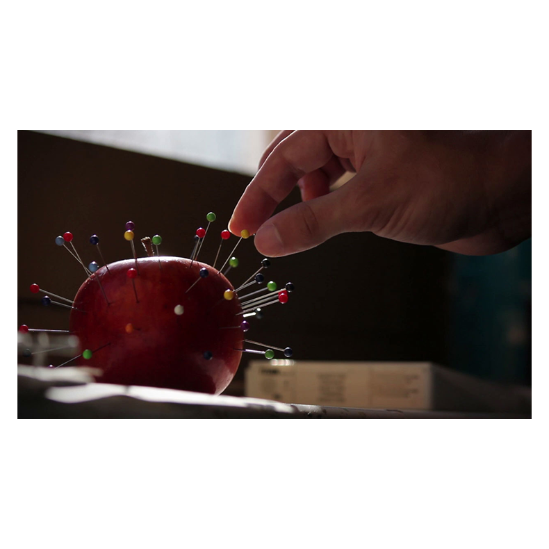 Pinch by Thinking Paradox video DOWNLOAD