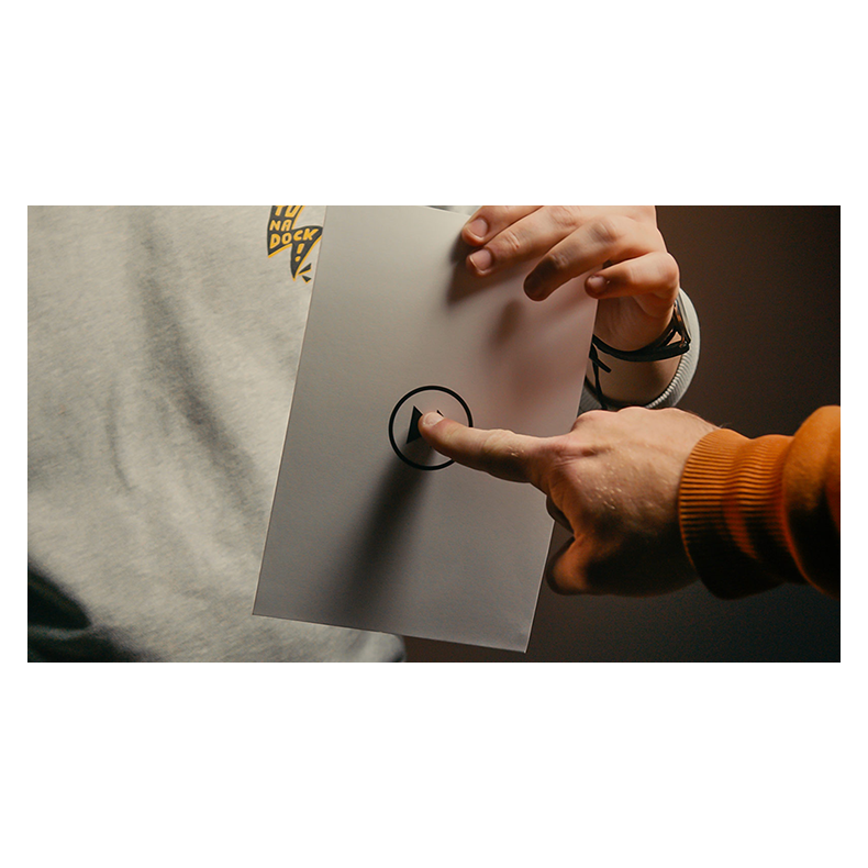 Fast Forward by Victor Sanz and Joo Miranda