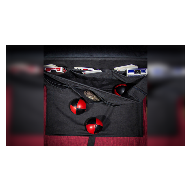 D'Servante by Elas D'Sastre