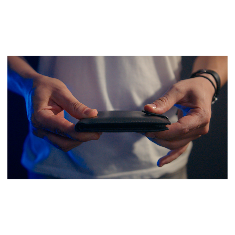 New Wave by Victor Sanz and Joo Miranda