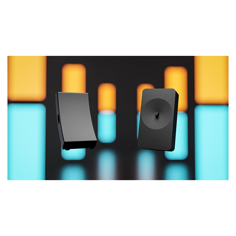 Universal Smoke Watch by Joo Mirand.