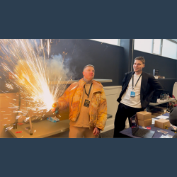 Shining by Hide � EfimovFlash