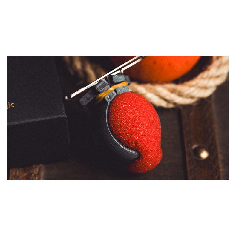 L Holder by Long Long &amp; Bacon Magic