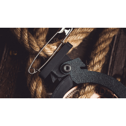 L Holder by Long Long &amp; Bacon Magic