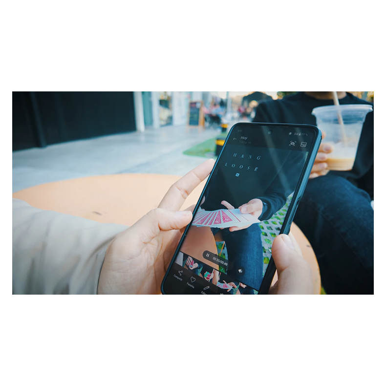 Candy Cards by Martin Braesses.