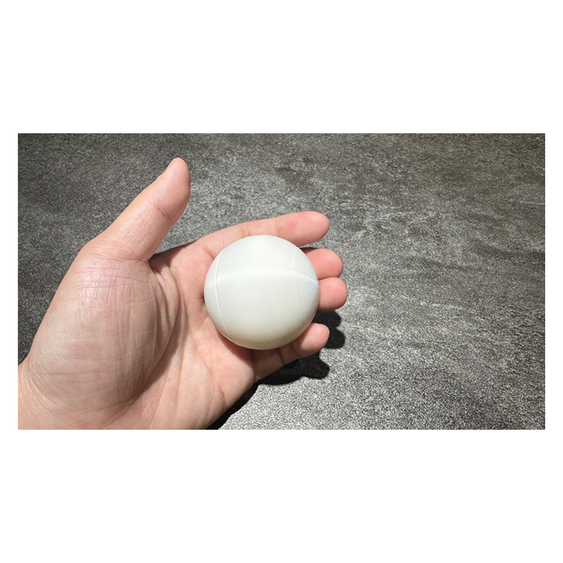 Hyper Silk Ball by Peng Min &amp; Storm Creative (White)