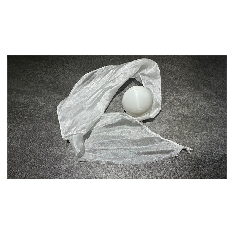 Hyper Silk Ball by Peng Min &amp; Storm Creative (White)