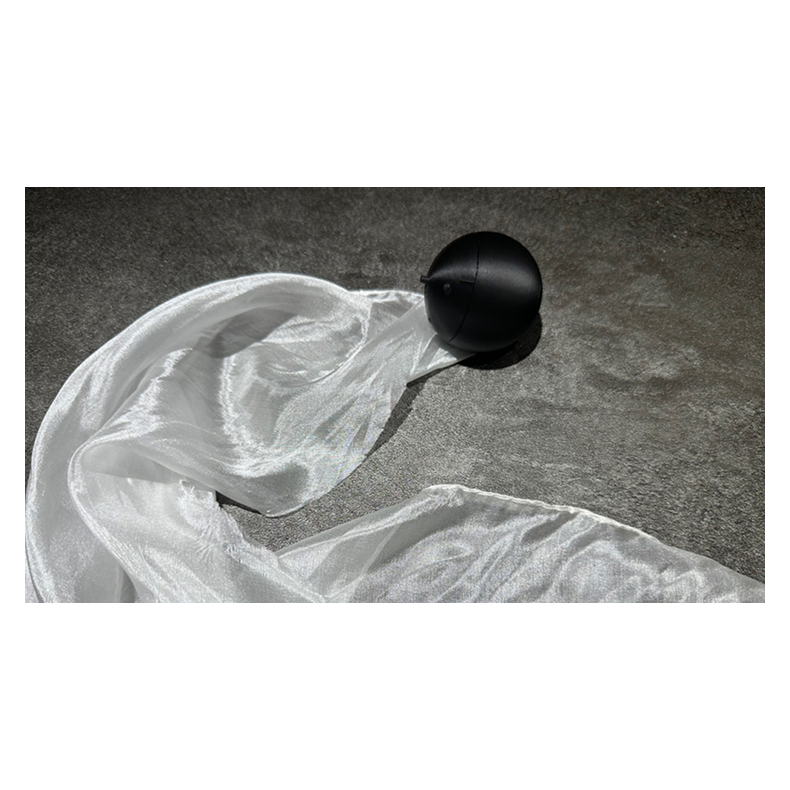 Hyper Silk Ball by Peng Min &amp; Storm Creative (Black)