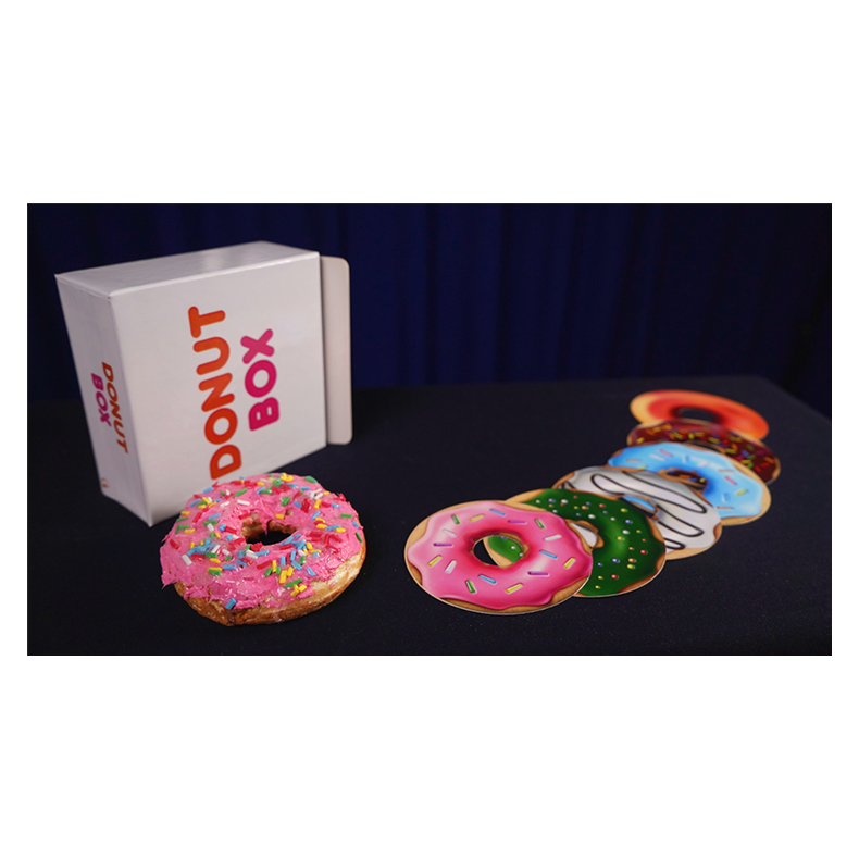 Donut Box by Gustavo Raley