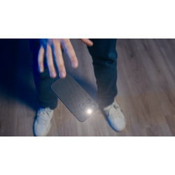 Leviosa Phone by Joo Miranda and Julio Montoro