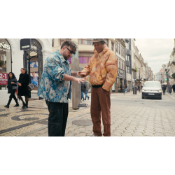 Leviosa Phone by Joo Miranda and Julio Montoro