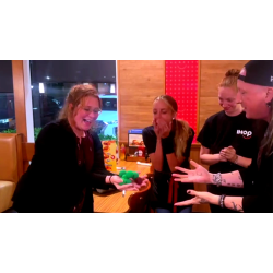 HANDY DANDY DUMPER (Sponge Delivery Device)