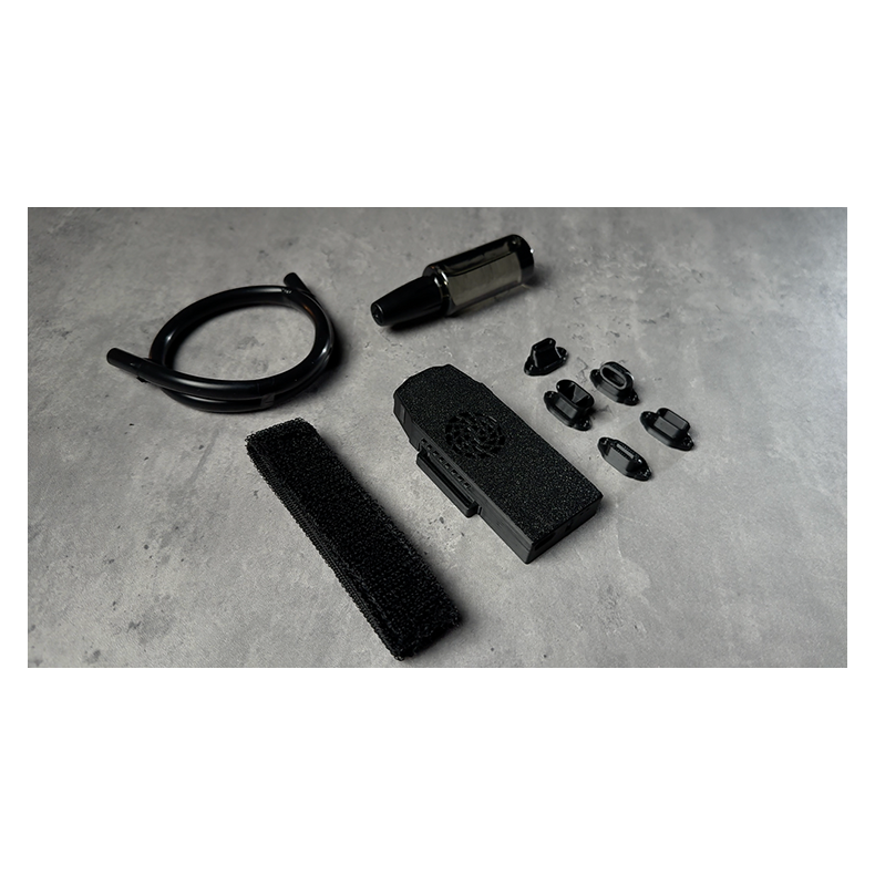 Ultra Smoke by Bond Lee