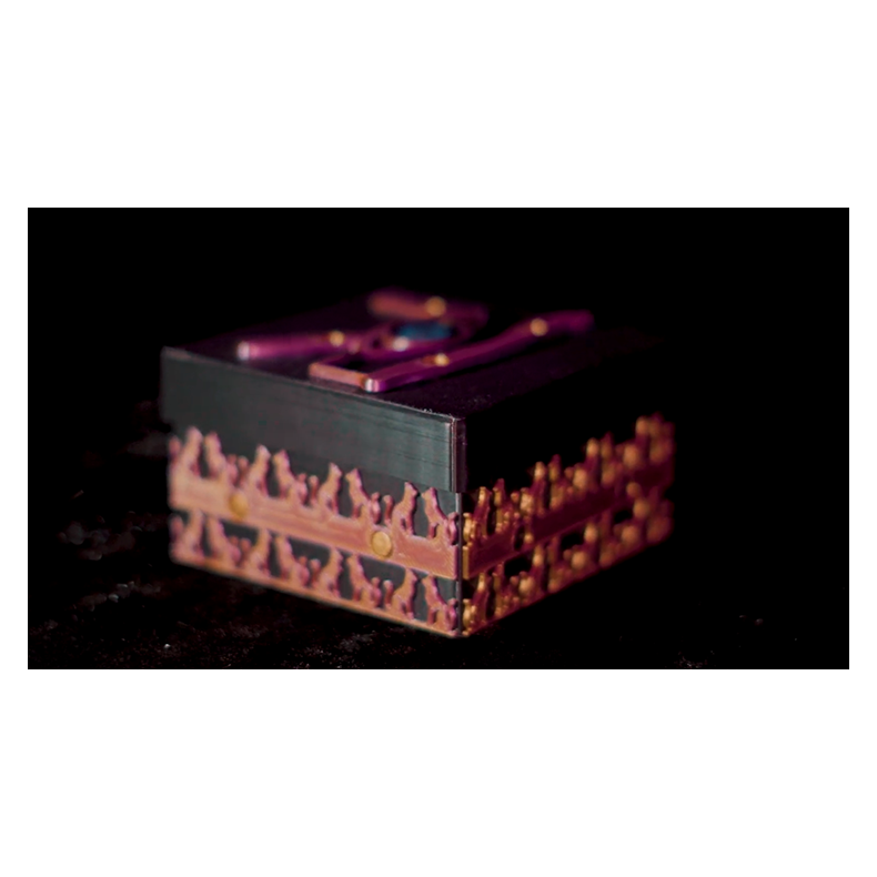 Horus Box by Pierre Velarde