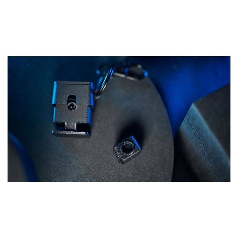 The EDC Holder by Mai Bro &amp; TCC Magic